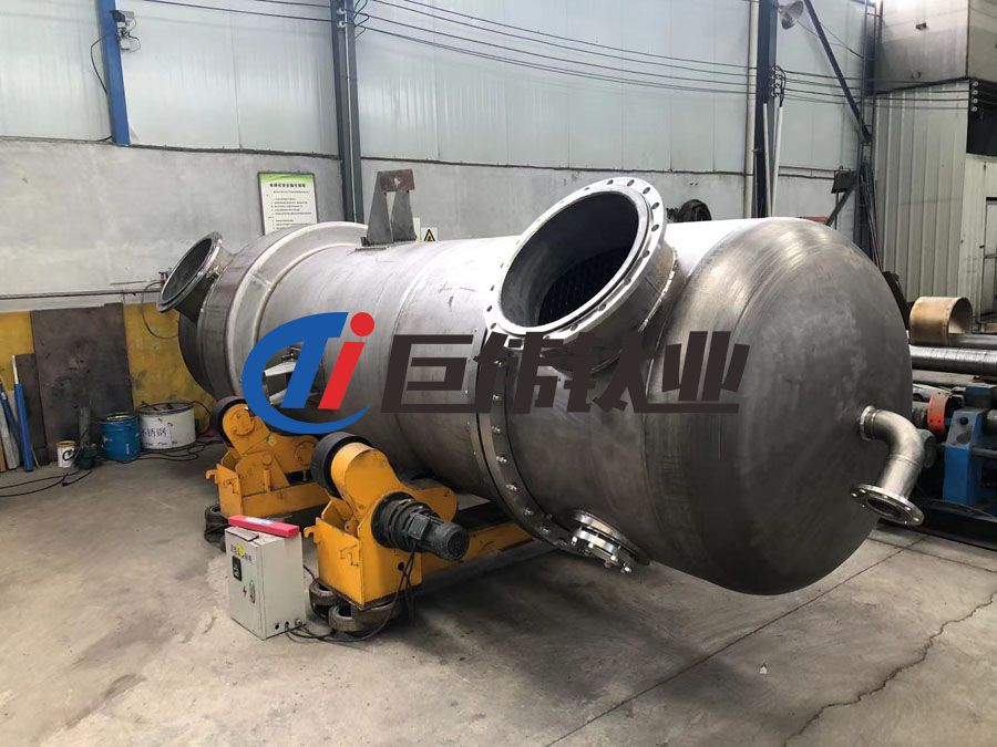 鈦冷凝管的優(yōu)越性與應(yīng)用中存在的問題 鈦冷凝管的優(yōu)越性與應(yīng)用中存在的問題